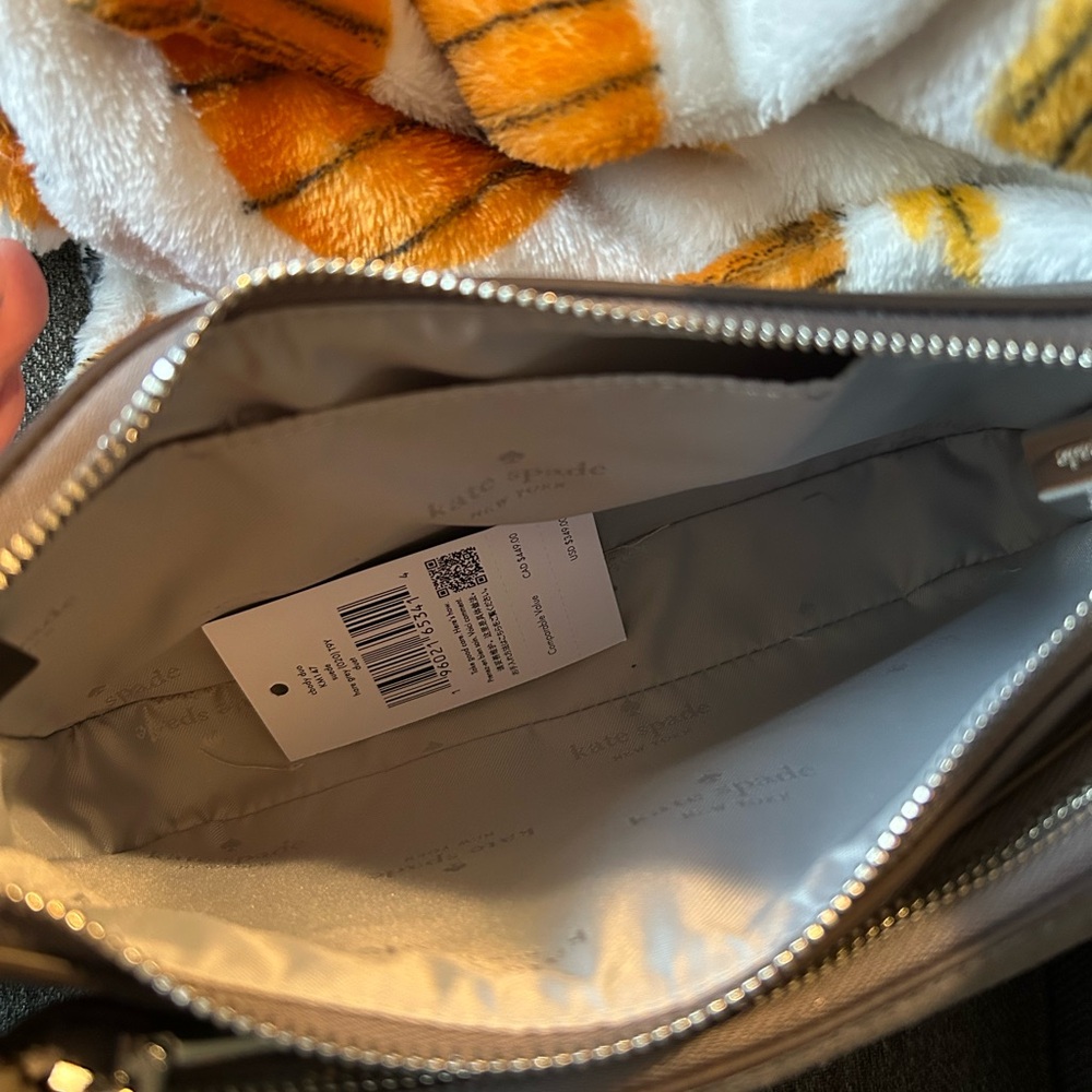 Kate Spade Duo Crossbody - Picture 4 of 4
